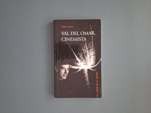Book cover from Val del Omar, cinemista